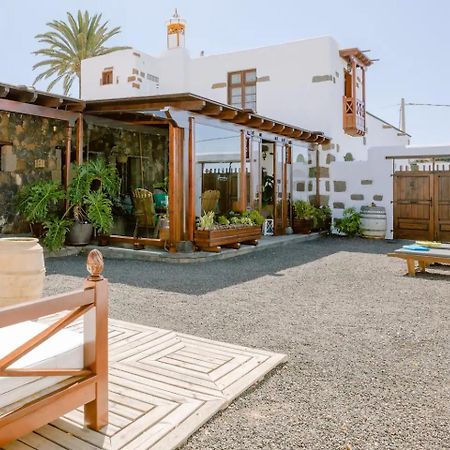 티나조 Casa Emblematica Garaday Lanzarote 게스트하우스 외부 사진